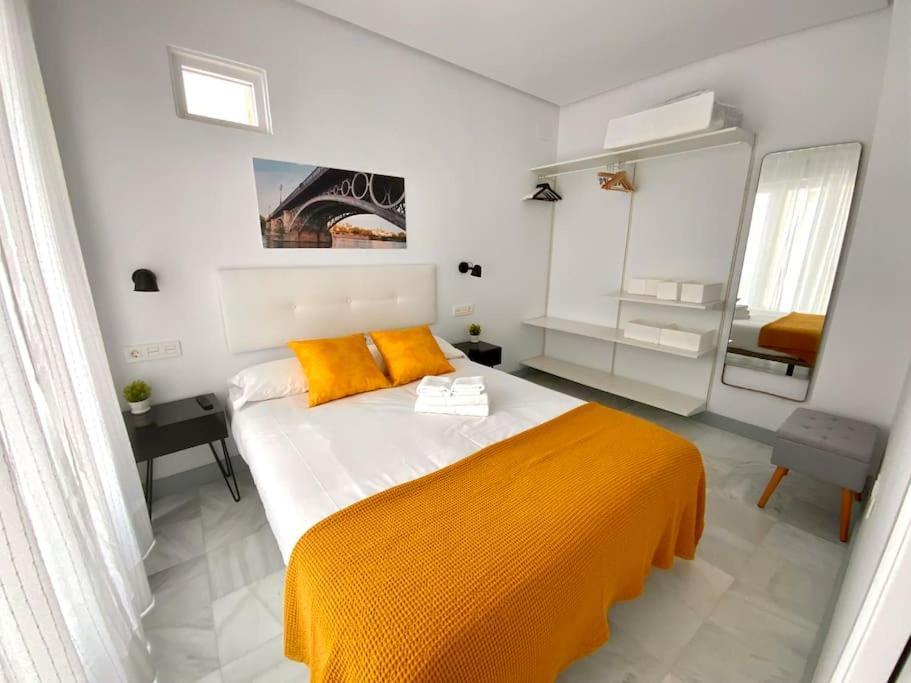 My Home In Triana, Luminoso Y Acogedor Apartamento Seville Exterior photo
